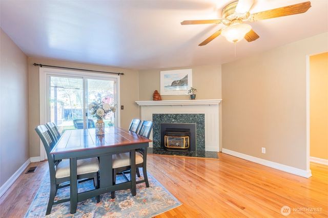 415 Rose Way, Everett, WA 98203