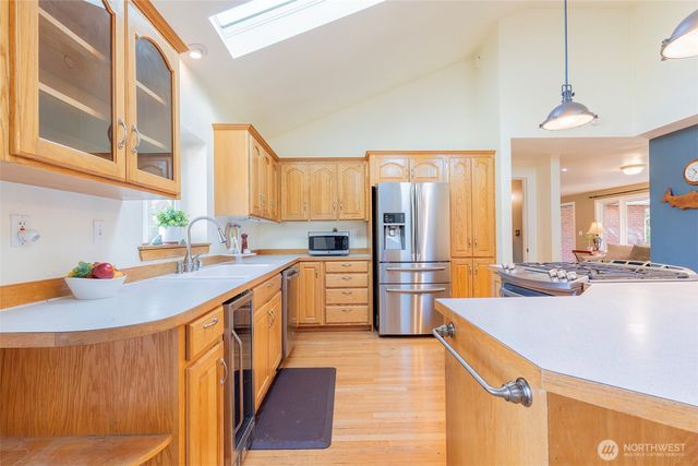 415 Rose Way, Everett, WA 98203