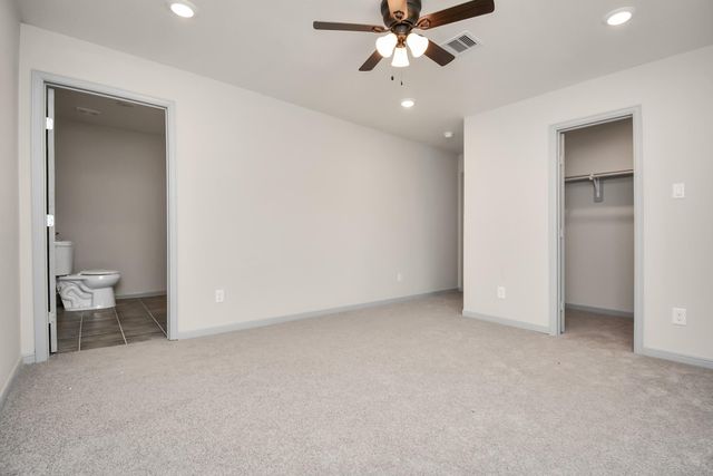 109 N 3rd St, South Houston, TX 77587