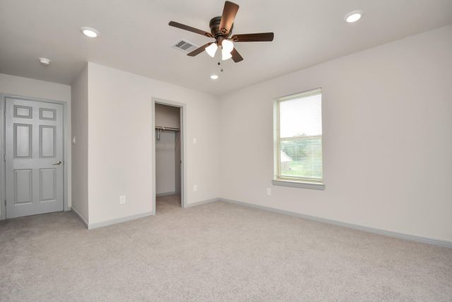 109 N 3rd St, South Houston, TX 77587