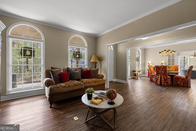 102 Canterbury Drive, Lagrange, GA 30241