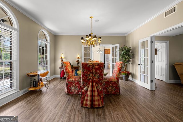 102 Canterbury Drive, Lagrange, GA 30241