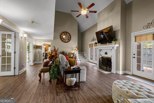 102 Canterbury Drive, Lagrange, GA 30241