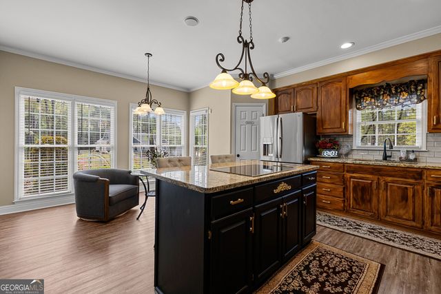 102 Canterbury Drive, Lagrange, GA 30241