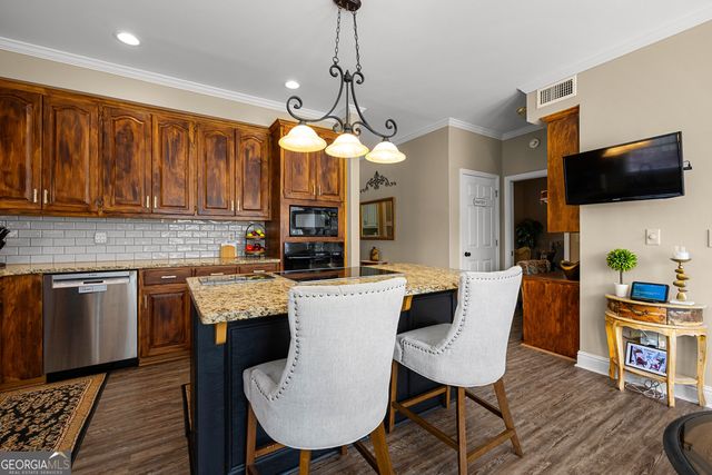 102 Canterbury Drive, Lagrange, GA 30241