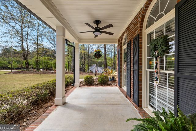 102 Canterbury Drive, Lagrange, GA 30241