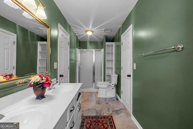 102 Canterbury Drive, Lagrange, GA 30241