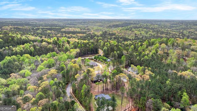 102 Canterbury Drive, Lagrange, GA 30241