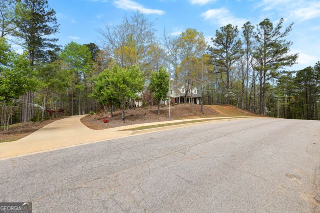 102 Canterbury Drive, Lagrange, GA 30241