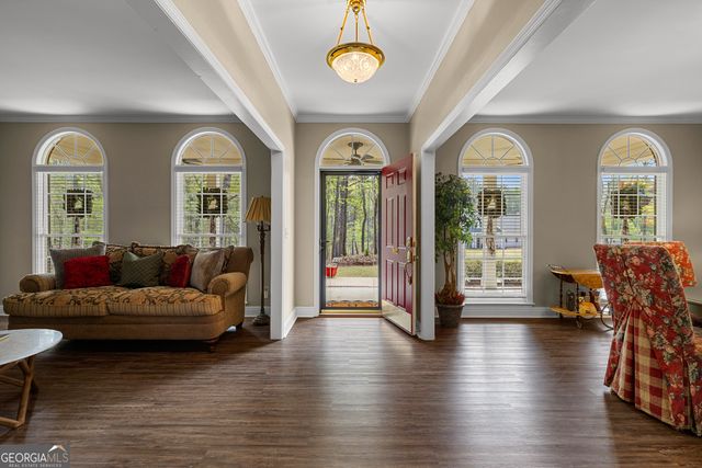 102 Canterbury Drive, Lagrange, GA 30241