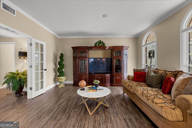 102 Canterbury Drive, Lagrange, GA 30241