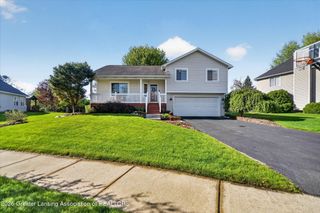 325 Coventry Lane, Mason, MI 48854