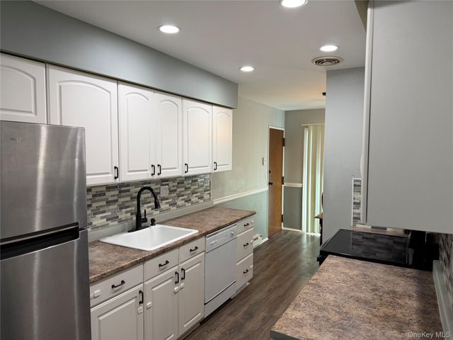 22 Crescent Drive 85, Thiells, NY 10984