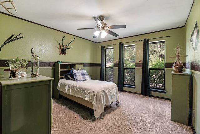 206 County Road 43340, Paris, TX 75462