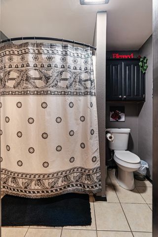 206 County Road 43340, Paris, TX 75462