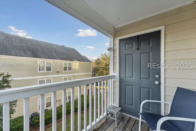 100 Kensington Blvd Apt 819, Bluffton, SC 29910