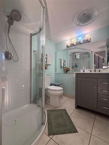 3589 S Ocean Boulevard 10, South Palm Beach, FL 33480