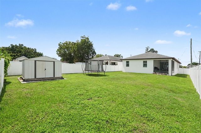 8307 N GOMEZ AVENUE, Tampa, FL 33614