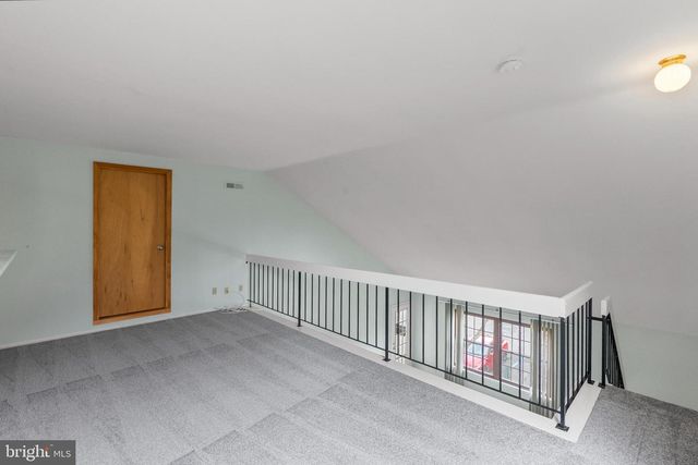 164-B BRADFORD CT, Mount Laurel, NJ 08054