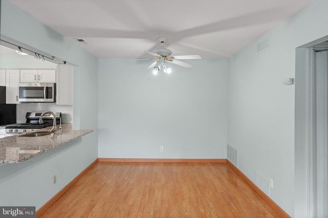 164-B BRADFORD CT, Mount Laurel, NJ 08054