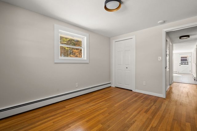 41 Scaddings St, Taunton, MA 02780