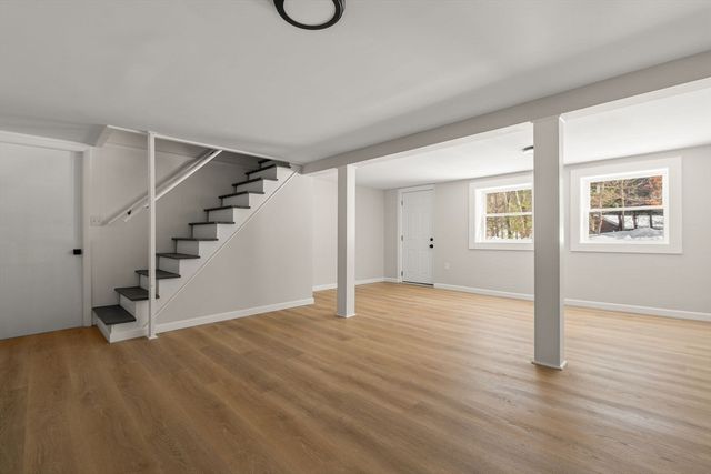 41 Scaddings St, Taunton, MA 02780