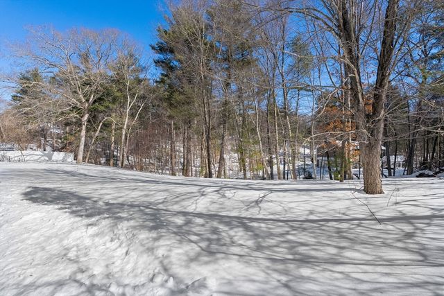 41 Scaddings St, Taunton, MA 02780
