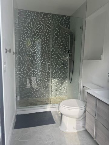 5424 Garfield Street, Hollywood, FL 33021