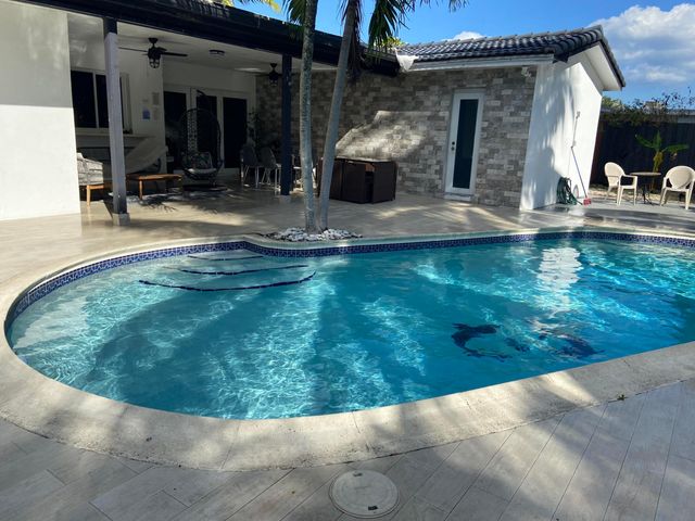 5424 Garfield Street, Hollywood, FL 33021