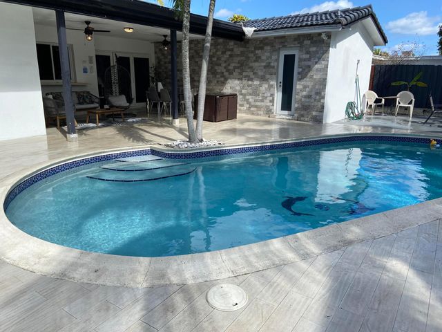 5424 Garfield Street, Hollywood, FL 33021