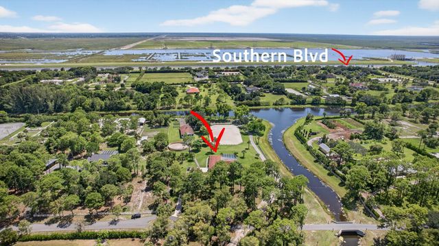 17218 Shetland Lane 2 Stalls, Loxahatchee, FL 33470