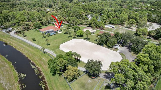 17218 Shetland Lane 2 Stalls, Loxahatchee, FL 33470