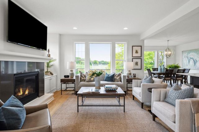 10409 Blackmoor Road, Woodbury, MN 55129