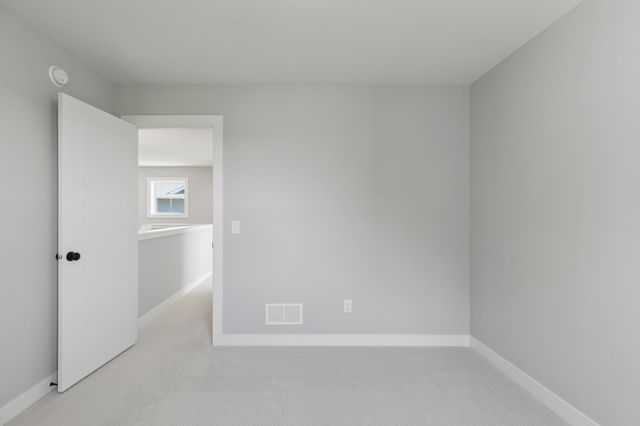 10409 Blackmoor Road, Woodbury, MN 55129