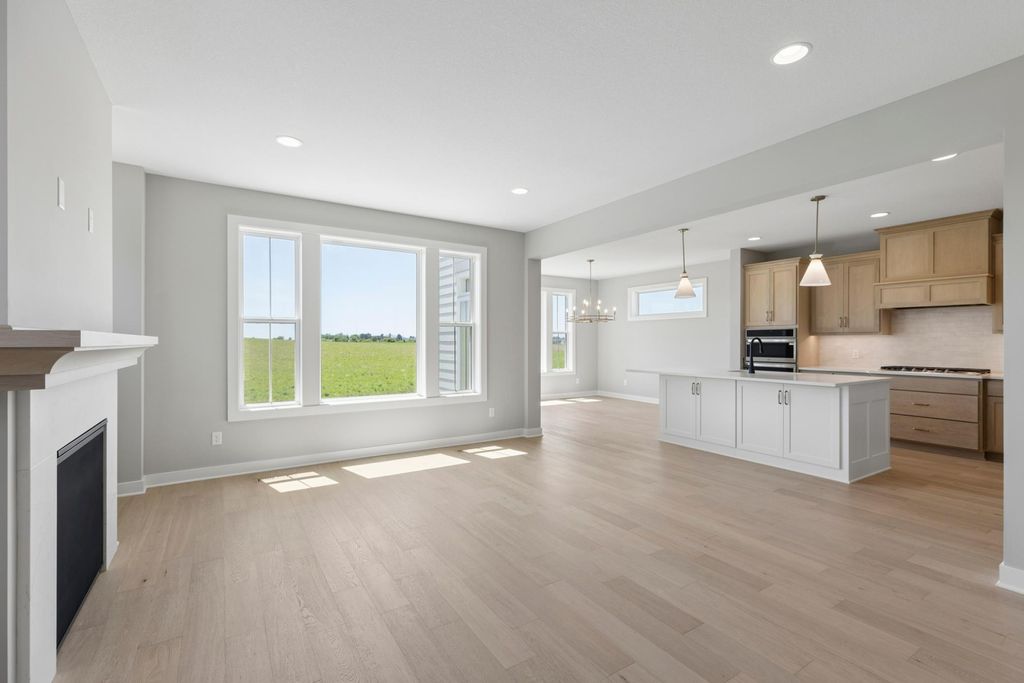 10409 Blackmoor Road, Woodbury, MN 55129 — photo 2