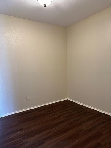 9009 Richmond Avenue 110, Houston, TX 77063