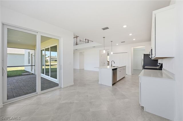 18652 Marlin Kite LN, North Fort Myers, FL 33917