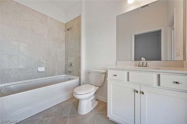 18652 Marlin Kite LN, North Fort Myers, FL 33917