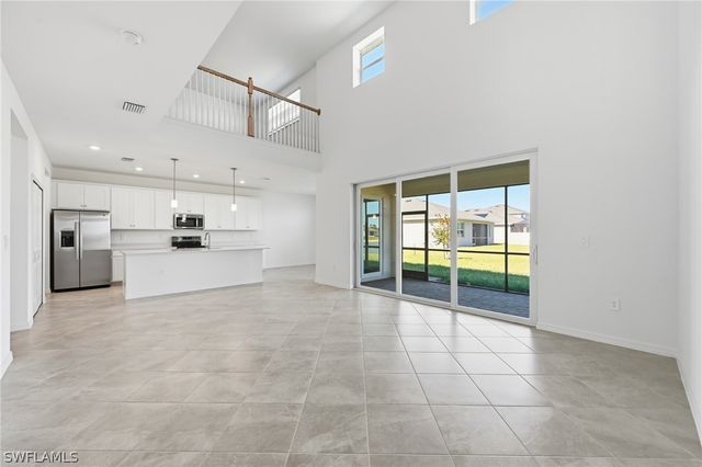 18652 Marlin Kite LN, North Fort Myers, FL 33917