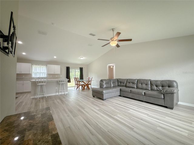 15434 SW 29TH TERRACE ROAD, Ocala, FL 34473