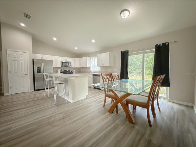 15434 SW 29TH TERRACE ROAD, Ocala, FL 34473