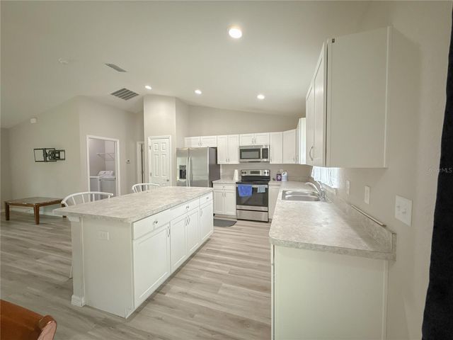 15434 SW 29TH TERRACE ROAD, Ocala, FL 34473