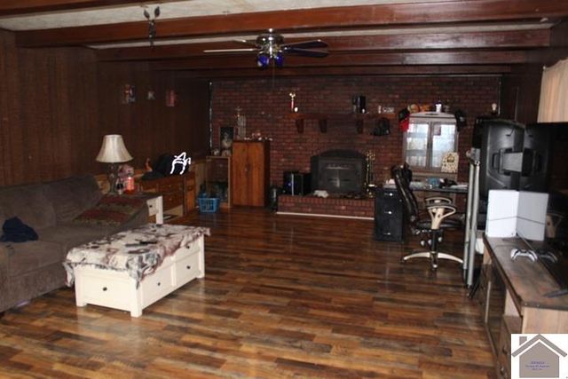 3245 ST RT 58 E, Mayfield, KY 42066