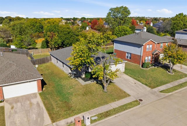 8704 Serenity Way, Denton, TX 76210