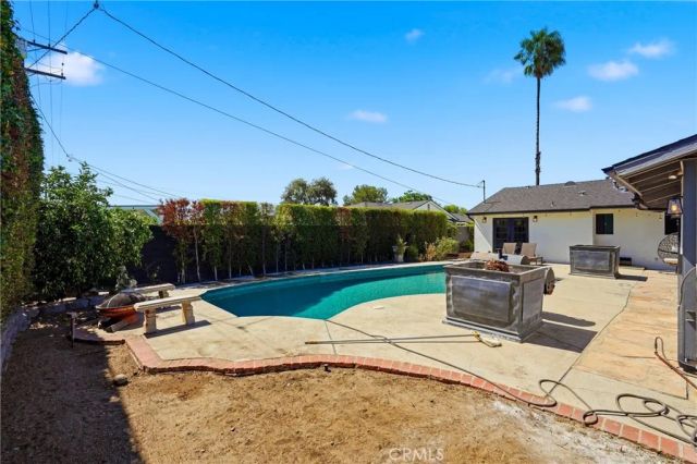 9930 Wealtha, Sun Valley, CA 91352