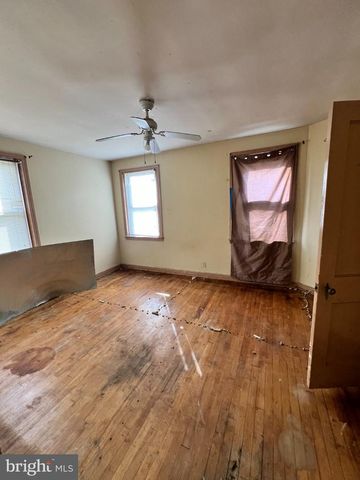 552 E OLNEY AVE, Philadelphia, PA 19120