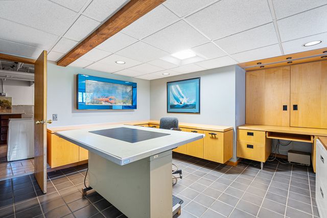 1928 Kennicott Court, Des Plaines, IL 60018
