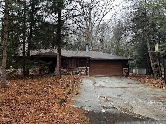 514 E Bellevue Avenue, Beverly Shores, IN 46301