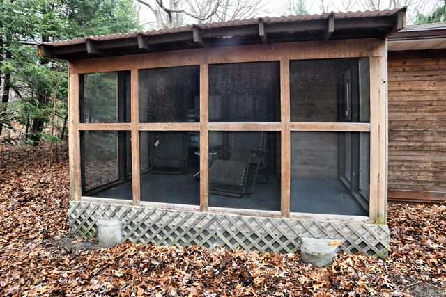 514 E Bellevue Avenue, Beverly Shores, IN 46301