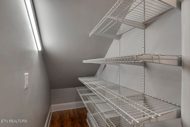 135 Amanda Drive, Oak Ridge, TN 37830